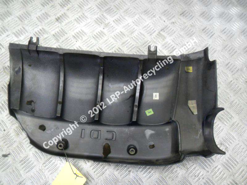 Mercedes C Klasse W203 Blende Ventildeckel 6110101167 2.2CDI 105kw BJ2001